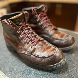Redwing boots men’s size 9